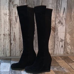 Stuart Weitzman DemiSwoon Black Boot Suede